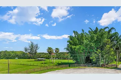 6250 SW 180th Terrace, Southwest Ranches, FL 33331 - Photo 3