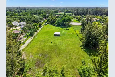 6250 SW 180th Terrace, Southwest Ranches, FL 33331 - Photo 11