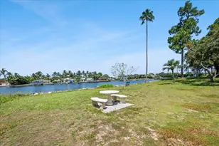 2001 Marina Isle Way, Jupiter, FL 33477 - Photo 25