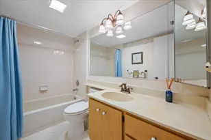 2001 Marina Isle Way, Jupiter, FL 33477 - Photo 23