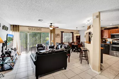 4941 Riverside Drive, Coral Springs, FL 33067 - Photo 9