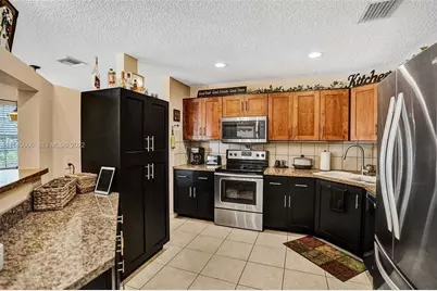 4941 Riverside Drive, Coral Springs, FL 33067 - Photo 5