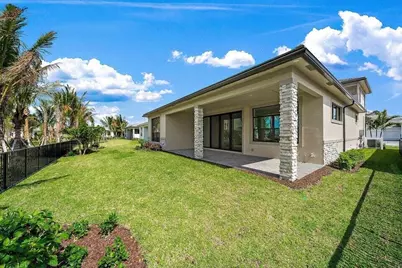 13613 Le Christine Drive, Palm Beach Gardens, FL 33412 - Photo 41