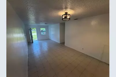 5001 Eastwood Drive #A, Fort Pierce, FL 34951 - Photo 3