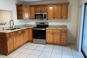3094 Bermwood Ln, Hollywood, FL 33021 - Photo 3