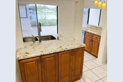 3094 Bermwood Lane #237, Hollywood, FL 33021 - Photo 11