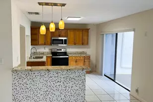 3094 Bermwood Ln, Hollywood, FL 33021 - Photo 9
