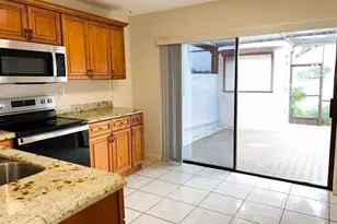 3094 Bermwood Ln, Hollywood, FL 33021 - Photo 5
