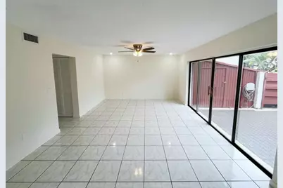 3094 Bermwood Lane #237, Hollywood, FL 33021 - Photo 17