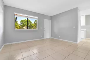 400 Nottingham Cir, Greenacres, FL 33463 - Photo 3