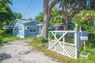 3370 45th Pl, Vero Beach, FL 32967 - Photo 1