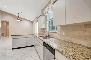 11081 Springbrook Cir, Boynton Beach, FL 33437 - Photo 17