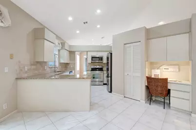 11081 Springbrook Circle, Boynton Beach, FL 33437 - Photo 19