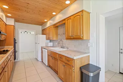145 18th Avenue, Vero Beach, FL 32962 - Photo 5