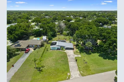 145 18th Avenue, Vero Beach, FL 32962 - Photo 1