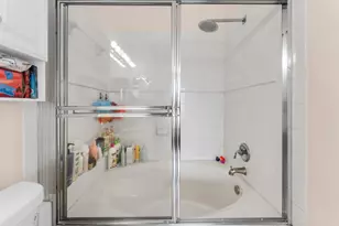 1723 NW 78th Way, Pembroke Pines, FL 33024 - Photo 25