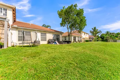 1723 NW 78th Way #1723, Pembroke Pines, FL 33024 - Photo 35