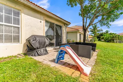 1723 NW 78th Way #1723, Pembroke Pines, FL 33024 - Photo 35