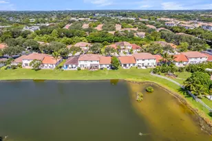 1723 NW 78th Way, Pembroke Pines, FL 33024 - Photo 43