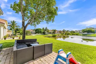 1723 NW 78th Way, Pembroke Pines, FL 33024 - Photo 35