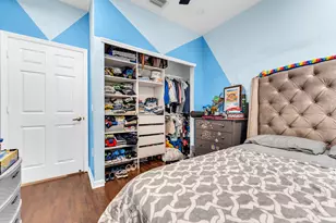 1723 NW 78th Way, Pembroke Pines, FL 33024 - Photo 15