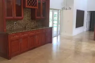 8649 NW 57th Ct, Coral Springs, FL 33067 - Photo 9