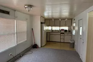 8500 SW 15th Ct, Davie, FL 33324 - Photo 3