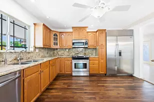 2011 NE 55th St, Fort Lauderdale, FL 33308 - Photo 17