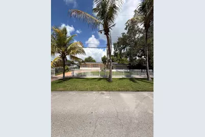7500 SW 98th Court, Miami, FL 33173 - Photo 1