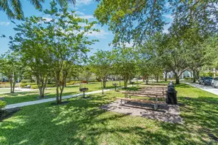 276 Murcia Dr, Jupiter, FL 33458 - Photo 27