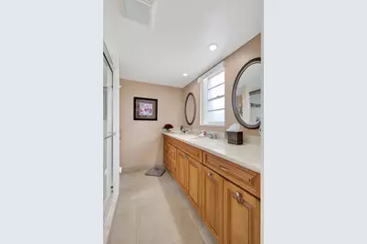 101 Wellington C, West Palm Beach, FL 33417 - Photo 13