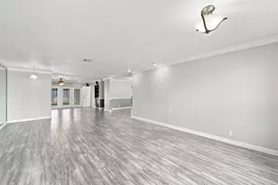 5831 NW 56th Pl, Tamarac, FL 33319 - Photo 3