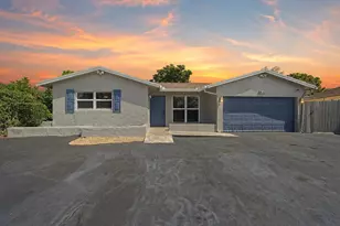 5831 NW 56th Pl, Tamarac, FL 33319 - Photo 1