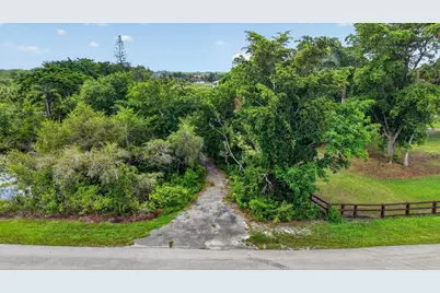 2262 Prarieview Drive, Loxahatchee, FL 33470 - Photo 11