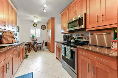 3326 Arcara Way #307, Lake Worth, FL 33467 - Photo 7