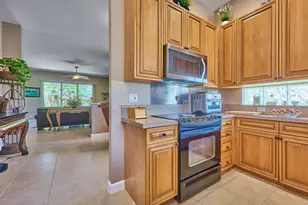 530 Commons Dr, Palm Beach Gardens, FL 33418 - Photo 21