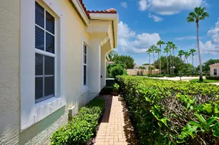 530 Commons Dr, Palm Beach Gardens, FL 33418 - Photo 5