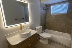 921 SW 10th Dr, Pompano Beach, FL 33060 - Photo 7
