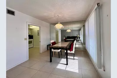 213 Wellington L, West Palm Beach, FL 33417 - Photo 3
