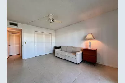 213 Wellington L, West Palm Beach, FL 33417 - Photo 9