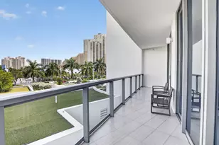 3250 NE 188th St, Aventura, FL 33180 - Photo 41