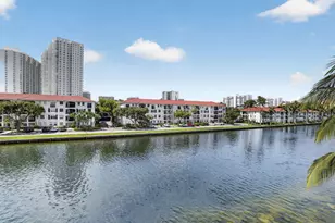 3250 NE 188th St, Aventura, FL 33180 - Photo 19
