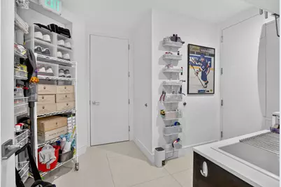 3250 NE 188th Street, Aventura, FL 33180 - Photo 33