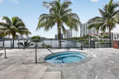 3250 NE 188th Street, Aventura, FL 33180 - Photo 55