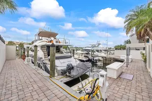 40 Portside Dr, Fort Lauderdale, FL 33316 - Photo 57