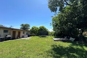 10741 SW 150th Terrace, Miami, FL 33176 - Photo 5