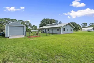 3201 Linda Vista, Fort Pierce, FL 34982 - Photo 19
