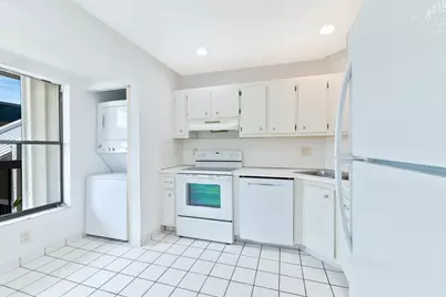 225 SE 10th Street #11D, Deerfield Beach, FL 33441 - Photo 15
