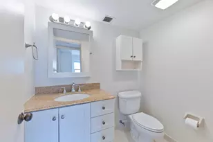 225 SE 10th St, Deerfield Beach, FL 33441 - Photo 13