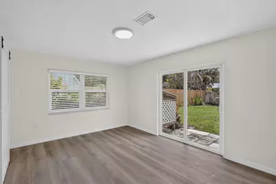 1125 41st Avenue, Vero Beach, FL 32960 - Photo 5